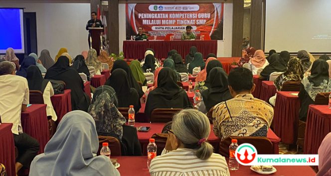 
 Peningkatan Kompetensi Guru melalui Musyawarah Guru Mata Pelajaran (MGMP) tingkat SMP Mata Pelajaran IPA.(kumalanews.id)