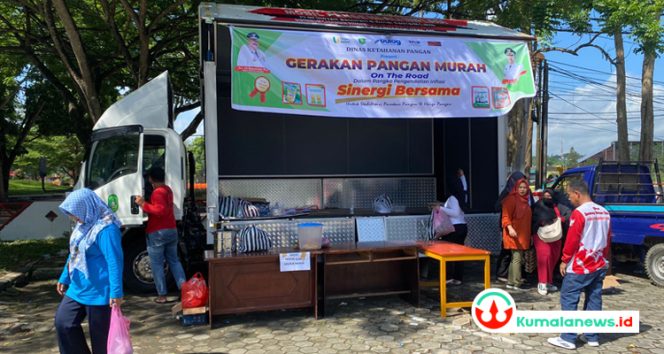 
 Dalam Rangka Pengendalian Inflasi, Disketapang Kukar Gelar Gerakan Pangan Murah On The Road