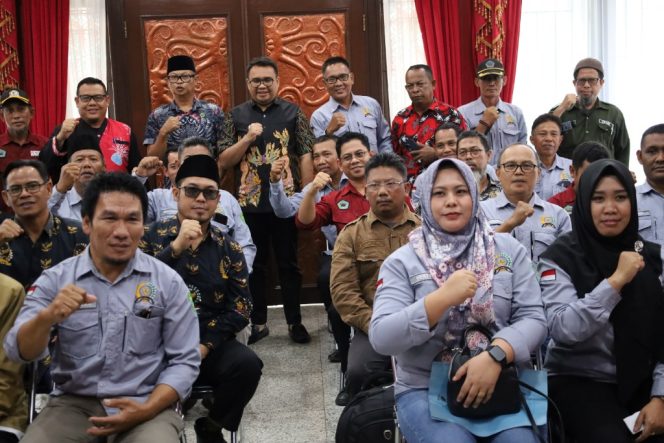 
 Bupati Kukar Terima Audiensi PABPDSI, Tegaskan Sinergi Bangun Desa