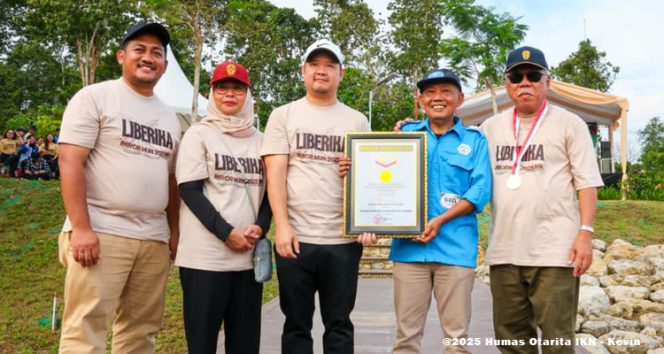 
 Berlokasi di DAS Sanggai, KIPP Nusantara, Ibu Kota Nusantara menorehkan rekor MURI terbaru sebagai aksi penanaman 1010 kopi liberika dengan jumlah peserta terbanyak sejumlah 1486 peserta, Jumat (10/10/2025).