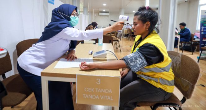 Dalam rangka terus memperkuat komitmen dalam menjaga keberlanjutan IKN melalui peningkatan kesehatan pekerja konstruksi, Otorita IKN menyelenggarakan pemeriksaan kesehatan gratis bagi pekerja konstruksi yang berlangsung pada (27/10/2025 - 08/10/2025) di Hunian Pekerja Konstruksi (HPK) 1, IKN.