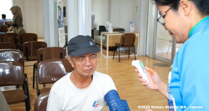
 Puluhan pekerja konstruksi Nusantara jalani pemeriksaan cek kesehatan gratis bersama dengan Otorita IKN dan Mayapada Hospital Nusantara.