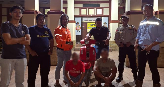 
 Dua pelaku curanmor, E dan B, bersama barang bukti berhasil diamankan oleh Tim Garangan Unit Reskrim Polsek Loa Janan.