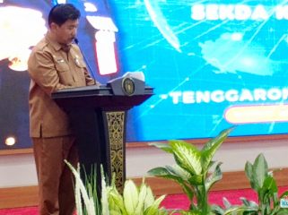 Sekretaris Daerah Kutai Kartanegara, Sunggono, saat menyampaikan sambutan pada kegiatan penandatanganan Perjanjian Kerja Sama (PKS) antara Lembaga Pemasyarakatan (Lapas) Kelas II Tenggarong dengan sejumlah mitra strategis di Pendopo Odah Etam, Tenggarong, Selasa (14/10/2025).