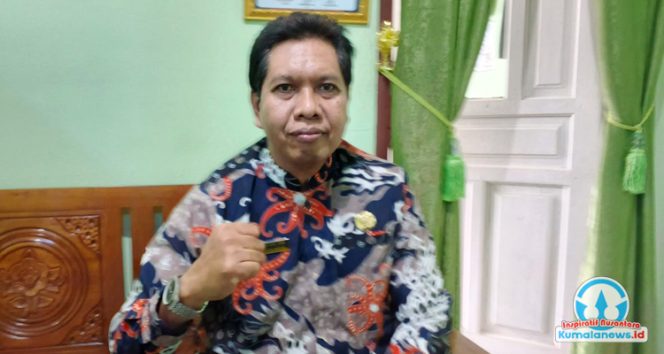 
 Kepala SMP Negeri 2 Tenggarong, Yunus, menjelaskan berbagai program literasi yang diterapkan di sekolahnya. Program tersebut dirancang untuk meningkatkan minat baca, memperluas wawasan, serta membentuk budaya literasi yang kuat di kalangan siswa.