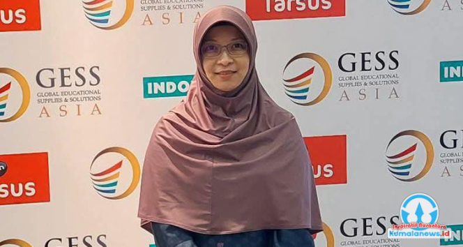 
 Pelaksana Tugas Kepala Bidang SMP Disdikbud Kutai Kartanegara, Emy Rosana Saleh, menjelaskan bahwa transformasi perpustakaan merupakan langkah strategis untuk meningkatkan kualitas literasi pelajar di era digital.