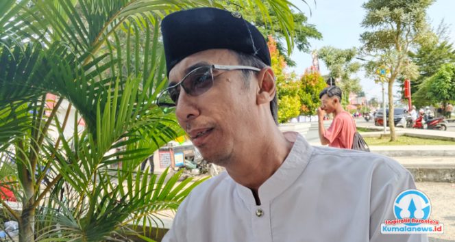 
 Pamong Budaya Ahli Muda Bidang Cagar Budaya Disdikbud Kukar, M. Saidar, memberikan keterangan bahwa Pemerintah Kabupaten Kutai Kartanegara terus mendorong pelaku Usaha Mikro, Kecil, dan Menengah (UMKM) untuk mampu bersaing melalui penguatan nilai budaya lokal.