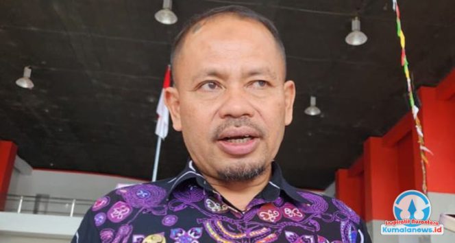 
 Pelaksana Tugas Sekretaris Dinas Pendidikan dan Kebudayaan Kabupaten Kutai Kartanegara, Pujianto, menekankan bahwa para kepala sekolah di Kutai Kartanegara dituntut memiliki kompetensi yang kuat untuk memimpin sekolah secara efektif.