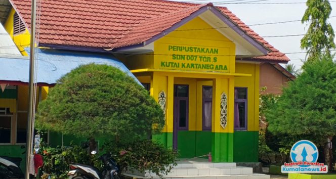 
 Tampak bangunan Perpustakaan SDN 007 Tenggarong Seberang, yang kini telah memiliki lebih dari 1.000 koleksi buku.