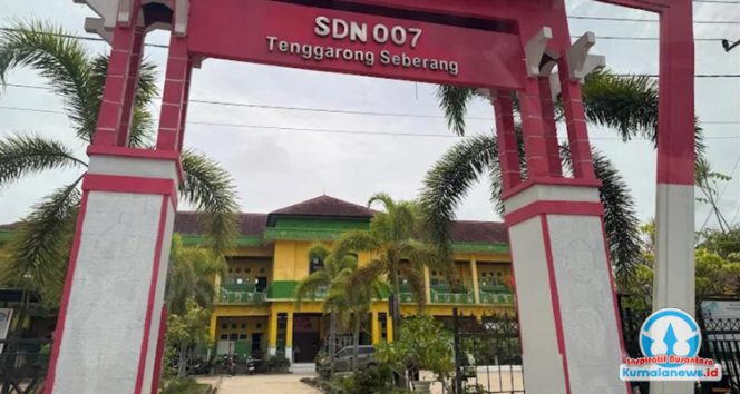 
 SDN 007 Tenggarong Seberang saat ini tengah membenahi kualitas infrastruktur demi meningkatkan kenyamanan para siswa dalam menimba ilmu.