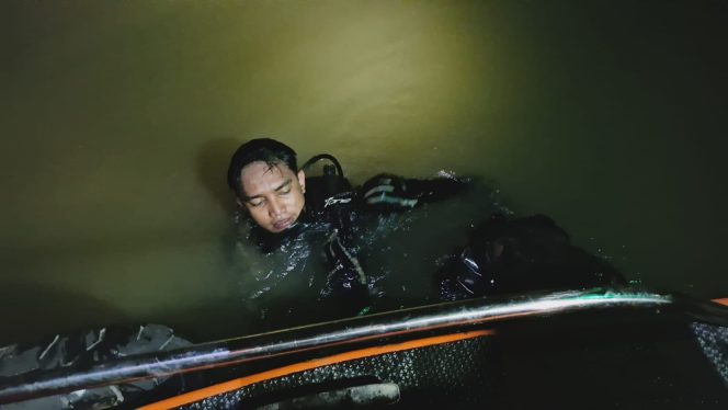 Karyawan PT Kalamur Tenggelam di Sungai Mahakam, Tim SAR Lakukan Pencarian - KUMALA NEWS