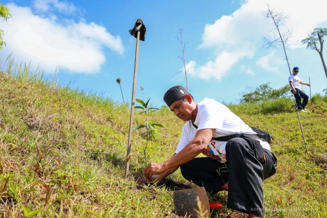 
 Peringati HUT ke-20, APIK gelar Rembuk bertajuk 'Konsolidasi APIK dalam Mendukung Ketahanan Pangan IKN', serta menanam dan menebar benih ikan.