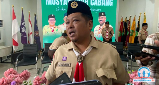 
 Kepala Dinas Pemuda dan Olahraga Kutai Kartanegara, Aji Ali Husni, memberikan keterangan kepada media terkait komitmen Dispora Kukar dalam meningkatkan kualitas olahraga melalui pengembangan dan intervensi pada sarana serta fasilitas olahraga di daerah.