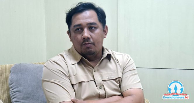 
 Kepala Bidang Kepemudaan dan Kewirausahaan Dispora Kutai Kartanegara, Derry Wardhana, memberikan keterangan terkait komitmen Dispora Kukar dalam memperkuat kemitraan dengan Purna Prakarya Muda Indonesia (PPMI) menjelang masa regenerasi kepengurusan pada 2026 mendatang.