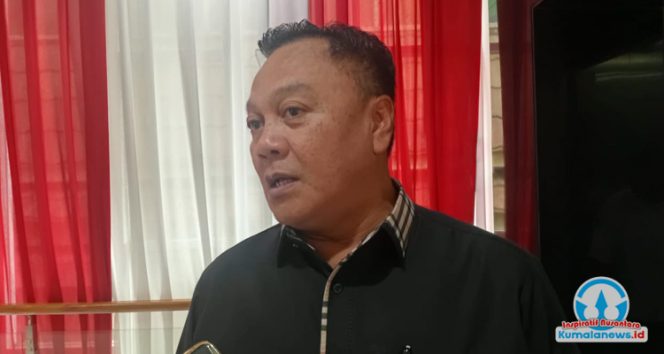 
 Ketua Pansus III DPRD Samarinda, Akhmad Sukamto, menyoroti urgensi Raperda Sempadan Sungai sebagai kunci penataan ruang dan pengendalian banjir di Kota Samarinda. (Foto: Yana)