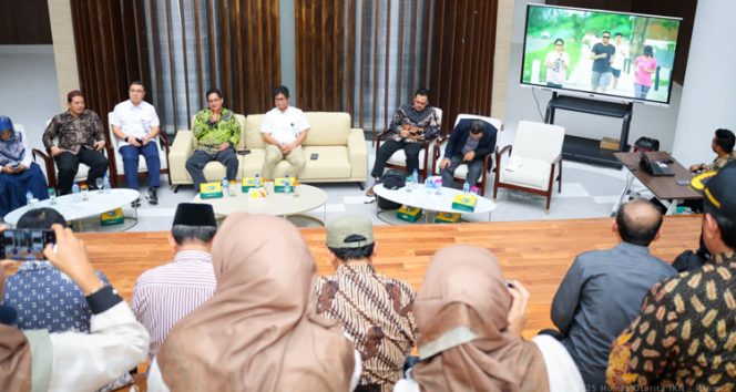 
 Sivitas Perguruan Tinggi Keagamaan Islam Negeri (PTKIN) melakukan benchmarking mengenai pengelolaan green building di Ibu Kota Nusantara pada Jumat (08/11/2025) hingga Sabtu (09/11/2025).