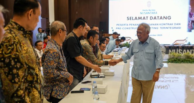
 Kegiatan penandatanganan enam kontrak dan pre-constructions meeting antara Otorita IKN dan para penyedia jasa di Kantor Kemenko 4 (10/11/2025).