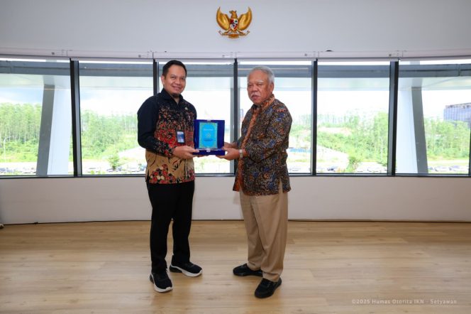
 Otorita IKN menjadi tuan rumah Agenda Apresiasi dan Monitoring Evaluasi Program Gerakan Orang Tua Asuh Cegah Stunting (GENTING) Tingkat Kalimantan Timur yang digelar di Kantor Otorita IKN pada Jumat (05/12/2025).