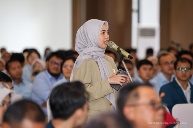 
 Otorita IKN menggelar kegiatan silaturahmi bersama Sekretariat Wakil Presiden RI dan mahasiswa dari seluruh Indonesia yang diselenggarakan di Kantor Kemenko 3, IKN pada Selasa, (2/12/2025).