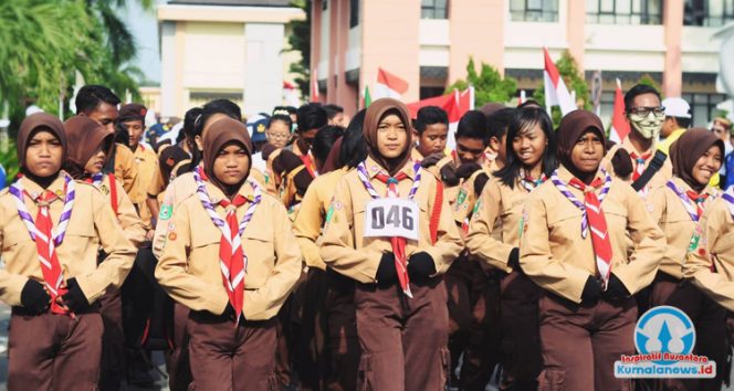 
 Pramuka SMP Negeri 3 Tenggarong saat mengikuti pawai HUT RI beberapa waktu lalu di Kota Tenggarong.