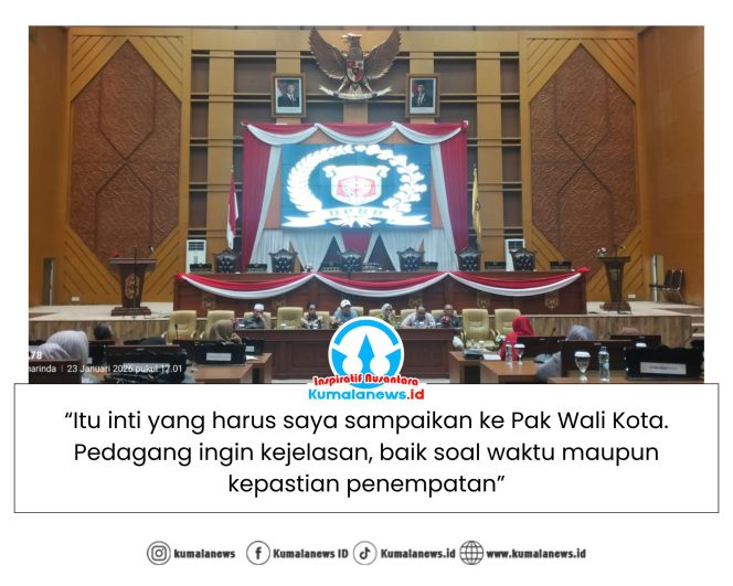 
 Suasana audiensi sejumlah perwakilan pedagang pemilik Surat Keterangan Tempat Usaha Berdagang (SKTUB) resmi Pasar Pagi bersama DPRD Kota Samarinda dan Pemerintah Kota Samarinda, Jumat (23/1/2026) malam. Foto: Yana Ashari.