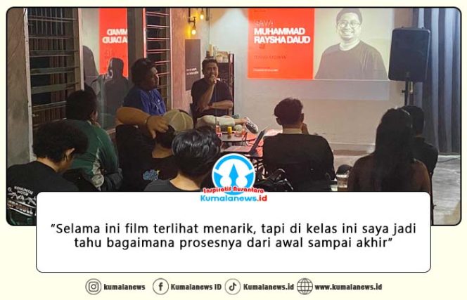 
 Suasana penuh keakraban dan khidmat saat peserta menyimak Materi Class film yang digelar Komunitas Pelem Indie Kutai Kartanegara di Kedai Rogoss, Tenggarong, Rabu malam (14/1/2026). Foto: Fairuzzabady