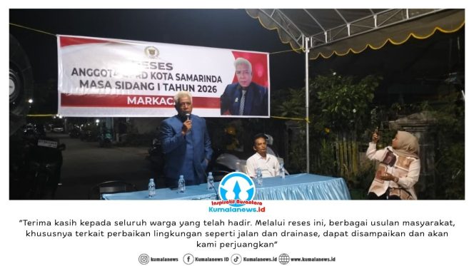 
 Anggota DPRD Kota Samarinda sekaligus anggota Komisi I DPRD Kota Samarinda, Markaca, menyampaikan sambutan pada kegiatan Reses Masa Sidang I Tahun 2026 di Perum PKL, Gang Al-Falah 1 RT 14 Blok D, Kelurahan Sungai Kapih, Kecamatan Sambutan. Foto: Yana Ashari.