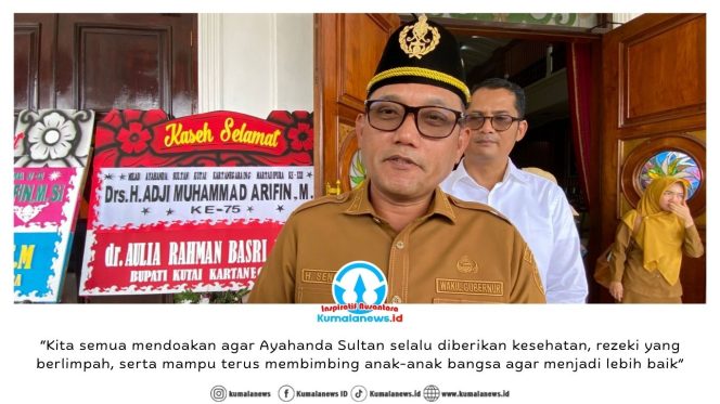 
 Wakil Gubernur Kalimantan Timur (Kaltim) Seno Aji memberikan keterangan kepada media usai menghadiri acara Kaseh Selamat Sultan Kutai Kartanegara Ing Martadipura dalam rangka HUT ke-75 Sultan Adji Muhammad Arifin di Kedaton Kesultanan Kutai Kartanegara Ing Martadipura, Senin (9/2/2026). Foto: Fairuzzabady