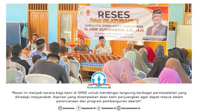 
 Wakil Ketua Komisi III DPRD Kota Samarinda sekaligus Ketua Fraksi PKS, Arif Kurniawan, saat melaksanakan kegiatan Reses Masa Sidang I Tahun 2026 di Kelurahan Loa Buah, Kecamatan Sungai Kunjang.