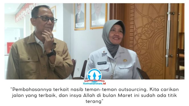 
 Kepala Inspektorat Kota Samarinda, Neneng Chamelia Santi, memberikan keterangan pers kepada sejumlah awak media terkait komitmen Inspektorat untuk segera menyelesaikan persoalan tenaga outsourcing di lingkungan DPRD Kota Samarinda. Penyelesaian status serta hak para pekerja tersebut ditargetkan menemukan titik terang pada Maret ini. Foto: Yana Ashari.
