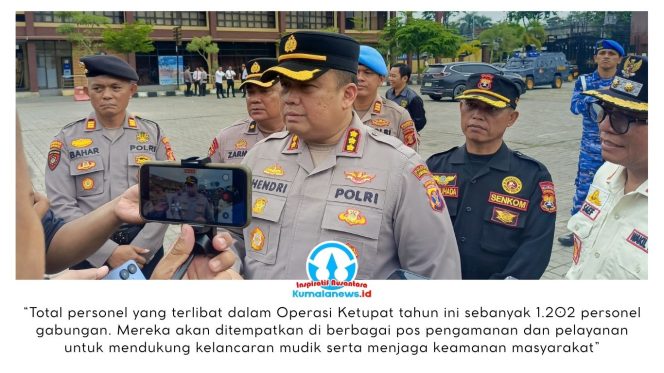 
 Kapolresta Samarinda, Kombes Pol Hendri Umar, memberikan keterangan kepada awak media terkait pengerahan 1.202 personel gabungan dalam pelaksanaan Operasi Kepolisian Terpusat Ketupat 2026 untuk mengamankan arus mudik hingga arus balik Idul Fitri 1447 Hijriah di Kota Samarinda, usai memimpin Apel Gelar Pasukan Operasi Ketupat 2026, Kamis (12/3/2026). Foto: Yana Ashari.