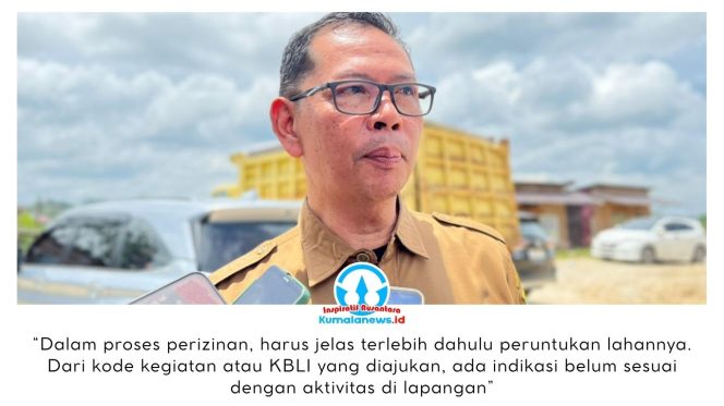 
 Pejabat Fungsional Penata Perizinan Ahli Madya DPMPTSP Samarinda, Chairuddin, memberikan keterangan kepada awak media terkait hasil inspeksi mendadak (sidak) di kawasan pergudangan Jalan Suryanata dan lokasi pematangan lahan di Jalan Pembangunan, Selasa (10/3/2026). Sidak tersebut dilakukan Komisi I DPRD Kota Samarinda dan didampingi DPMPTSP untuk meninjau proses serta kelengkapan perizinan di lokasi tersebut. Foto: Yana Ashari.