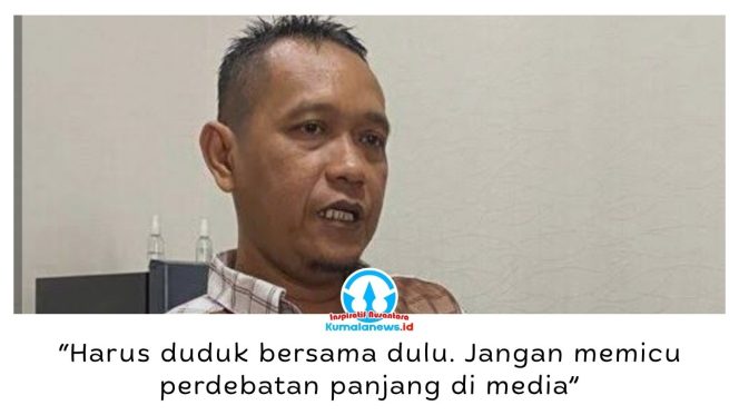 
 Anggota DPRD Samarinda, Suparno, memberikan keterangan terkait kebijakan Pemerintah Provinsi Kalimantan Timur yang meredistribusi bantuan iuran jaminan kesehatan bagi segmen PBPU dan BP ke empat kabupaten/kota. Kebijakan yang dinilai muncul secara mendadak ini dikhawatirkan berdampak pada keberlangsungan kepesertaan masyarakat. Foto: Yana Ashari.