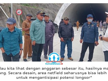 Pansus LKPJ DPRD Kota Samarinda melakukan kunjungan lapangan ke Tempat Pemrosesan Akhir (TPA), dipimpin Ketua Pansus Achmad Sukamto bersama anggota dewan dan didampingi Kepala Dinas PUPR, Senin (27/4/2026). Foto: Yana Ashari.