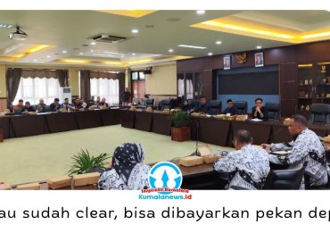 Suasana Rapat Dengar Pendapat (RDP) yang digelar Komisi IV DPRD Kabupaten Kutai Kartanegara (Kukar) di Ruang Banmus DPRD Kukar, dengan agenda pembahasan insentif guru honorer, TPP tenaga kesehatan, serta pelayanan puskesmas 24 jam, Kamis (30/04/2026). Foto: Akmal Hafidz Krisnowo.