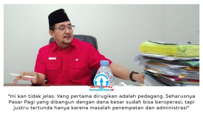 
 Ketua Komisi II DPRD Kota Samarinda, Iswandi, memberikan keterangan terkait belum jelasnya pengoperasian Pasar Pagi yang hingga kini belum difungsikan meski telah dibangun dengan anggaran besar. Foto: Yana Ashari.