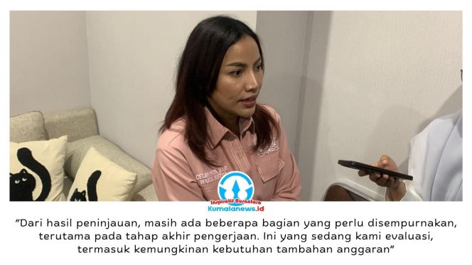 
 Wakil Ketua DPRD Kota Samarinda, Celni Pita Sari, memberikan keterangan kepada awak media terkait evaluasi yang dilakukan Komisi III terhadap kebutuhan tambahan anggaran untuk penyelesaian proyek terowongan yang saat ini memasuki tahap akhir pengerjaan. Foto: Yana Ashari.