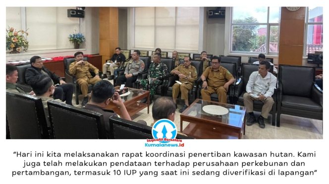 
 Suasana Sosialisasi dan Rapat Koordinasi Penertiban Kawasan Hutan oleh Satuan Tugas PKH di Ruang Executive Kantor Bupati Kutai Kartanegara, Selasa (14/4/2026), yang digelar Pemkab Kukar bersama Polri, TNI, dan instansi terkait. Dok: Humas Polres Kutai Kartanegara.