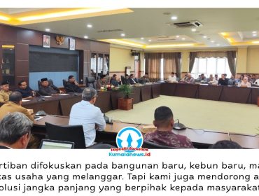 Suasana Rapat Dengar Pendapat (RDP) gabungan Komisi I, II, dan III DPRD Kabupaten Kutai Kartanegara bersama sejumlah pihak terkait yang membahas polemik wirausaha masyarakat di kawasan Hutan Lindung Bukit Soeharto, di Ruang Banmus DPRD Kukar, Senin (27/4/2026). Foto: Akmal Hafidz Krisnowo.