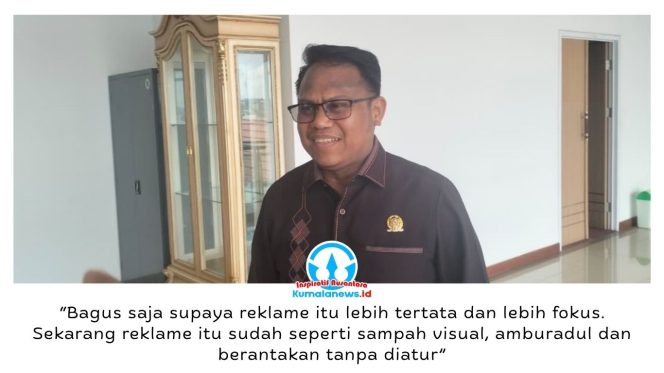 
 Ketua Komisi I DPRD Kota Samarinda, Samri Shaputra, memberikan keterangan terkait pentingnya penataan reklame di Kota Samarinda agar lebih tertib, terorganisir, dan mampu memberikan kontribusi maksimal terhadap Pendapatan Asli Daerah (PAD). Foto: Yana Ashari.