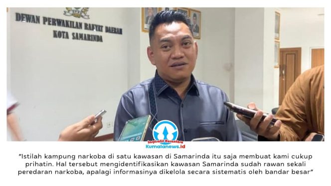 
 Anggota Komisi I DPRD Kota Samarinda, Aris Mulyanata, memberikan keterangan terkait keprihatinannya atas penggerebekan yang dilakukan aparat kepolisian di salah satu kawasan di Samarinda yang disebut sebagai “kampung narkoba”. Foto: Yana Ashari.