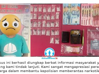 Seorang tersangka kasus penyalahgunaan narkotika jenis sabu berhasil diamankan oleh Kepolisian Sektor (Polsek) Muara Jawa di Kelurahan Muara Jawa Ulu, Kecamatan Muara Jawa, Kabupaten Kutai Kartanegara. Dalam pengungkapan tersebut, polisi turut menyita puluhan paket sabu beserta sejumlah barang bukti lainnya. Foto: Dok. Polsek Muara Jawa.