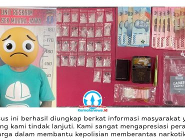 Seorang tersangka kasus penyalahgunaan narkotika jenis sabu berhasil diamankan oleh Kepolisian Sektor (Polsek) Muara Jawa di Kelurahan Muara Jawa Ulu, Kecamatan Muara Jawa, Kabupaten Kutai Kartanegara. Dalam pengungkapan tersebut, polisi turut menyita puluhan paket sabu beserta sejumlah barang bukti lainnya. Foto: Dok. Polsek Muara Jawa.