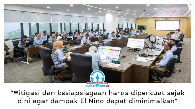 
 Jajaran Otorita Ibu Kota Nusantara memperkuat kesiapan menghadapi ancaman musim kemarau panjang (El Niño) 2026 melalui penguatan sistem mitigasi kebakaran hutan dan lahan (karhutla) berbasis teknologi, peningkatan infrastruktur pemadaman, serta kolaborasi bersama masyarakat dan lintas pemangku kepentingan guna menjaga keamanan dan keberlanjutan pembangunan di kawasan IKN. Foto: Humas Otorita IKN.