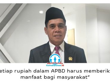 Ketua DPRD Kota Samarinda, Helmi Abdullah, menyampaikan bahwa persoalan infrastruktur dasar, seperti jalan lingkungan, drainase, banjir, penerangan jalan umum (PJU), serta fasilitas pendidikan dan kesehatan, masih mendominasi aspirasi masyarakat selama masa reses Persidangan II Tahun 2026. Foto: Yana Ashari.