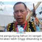 Sekretaris Panitia Festival Budaya Dayak Kenyah 2026, Yusak Lukas, menyebut jumlah pengunjung Festival Budaya Dayak Kenyah di Desa Budaya Pampang tahun ini diperkirakan melampaui capaian tahun sebelumnya. Foto: Yana Ashari.