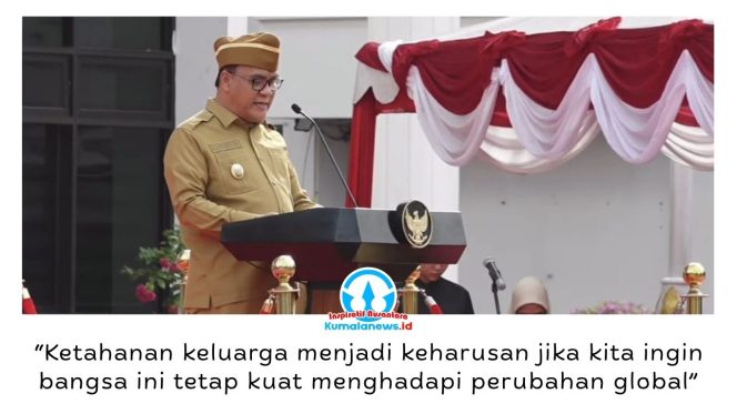 
 Wakil Wali Kota Balikpapan, Dr. Ir. H. Bagus Susetyo, MM, berfoto bersama peserta usai memimpin upacara peringatan Hari Keluarga Nasional (Harganas) ke-33 Tahun 2026 di Halaman Balai Kota Balikpapan, Senin (29/6/2026). Foto: M. Hilmansyah.