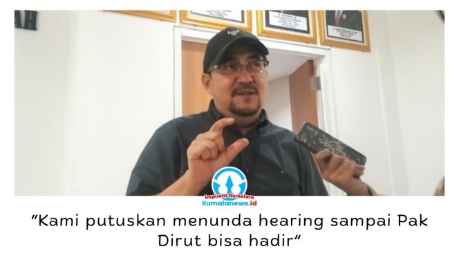
 Ketua Komisi II DPRD Kota Samarinda, Iswandi, memberikan keterangan kepada awak media usai hearing bersama Perumda Varia Niaga, Selasa (30/6/2026). Ia menyebut rapat yang membahas evaluasi kinerja, keuangan, dana hibah, kerja sama, dan pelaksanaan SPK ditunda karena Direktur Utama berhalangan hadir. Foto: Yana Ashari.