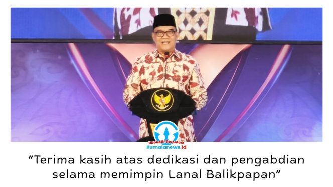 
 Wakil Wali Kota Balikpapan, Dr. Ir. H. Bagus Susetyo, MM, menyampaikan sambutan pada acara kenal pamit Komandan Lanal Balikpapan, Senin (29/6/2026). Ia mengapresiasi dedikasi Kolonel Laut (P) Topan Agung Yuwono serta berharap sinergi antara TNI AL dan Pemerintah Kota Balikpapan terus semakin kuat. Foto: M Hilmansyah.