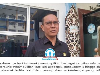 Ketua Komisi IV DPRD Kota Samarinda, Mohammad Novan Syahronny Pasie, mengapresiasi perkembangan peserta didik SRT 24 Samarinda usai menghadiri Open House dan pembagian rapor di BPMP Provinsi Kaltim, Samarinda Seberang, Sabtu (20/6/2026). Foto: Yana Ashari.